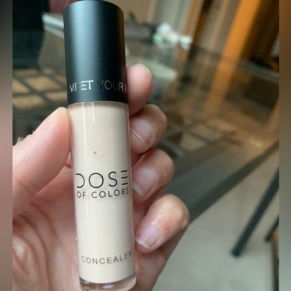Dose of Colors Meet Your Hue concealer - Picture 2 of 5